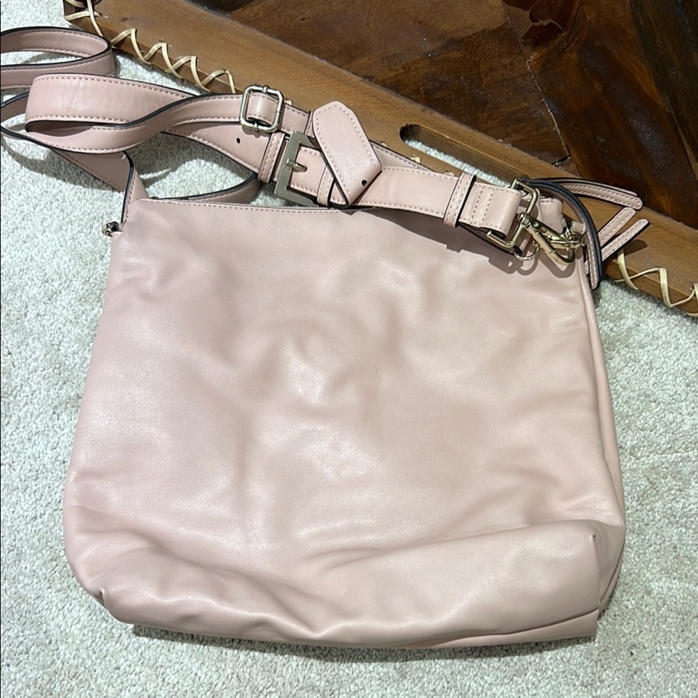 Elegant Pink Leather Shoulder Bag